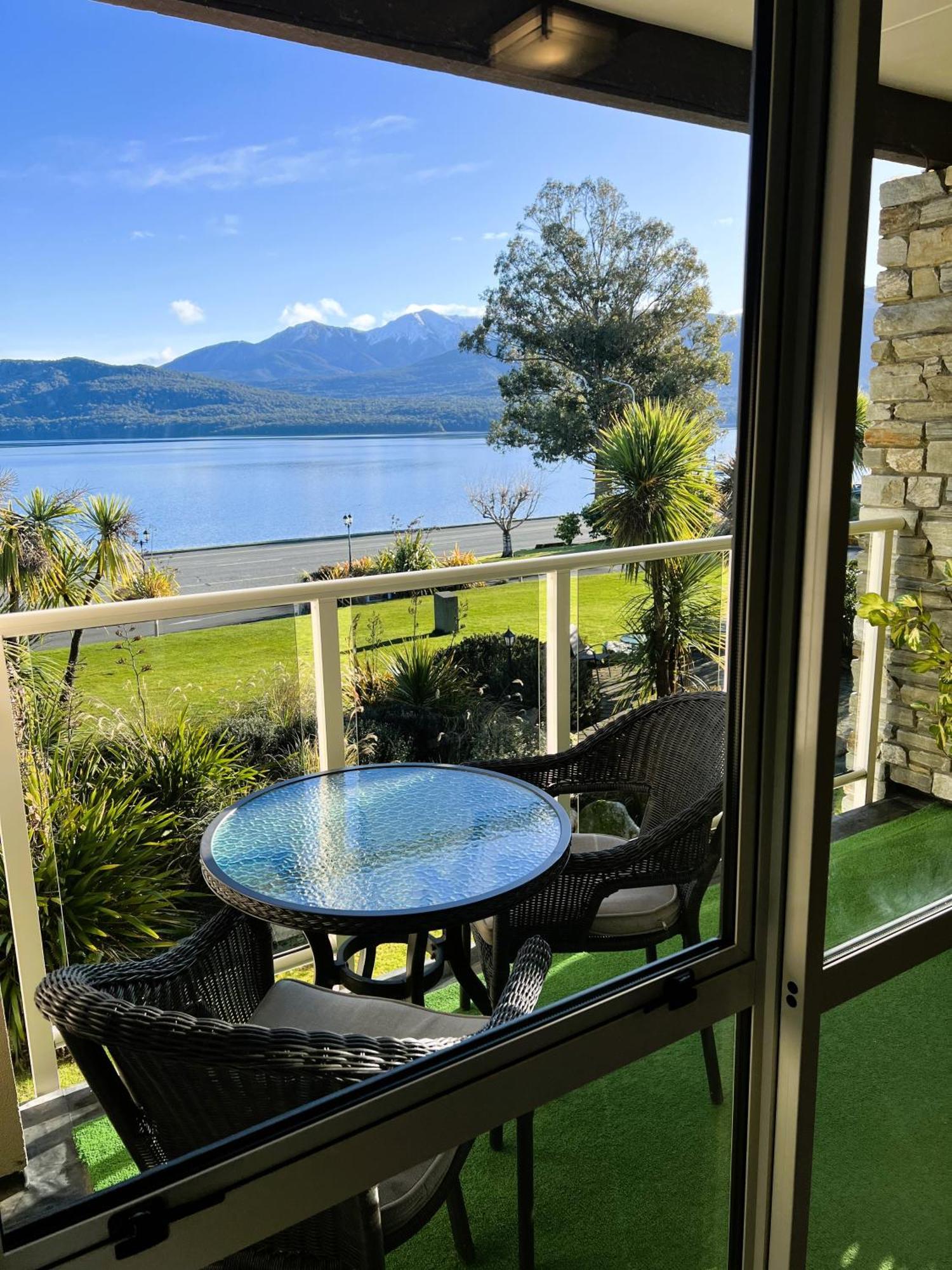 Fiordland Lakeview Motel And Apartments Te Anau Exteriér fotografie